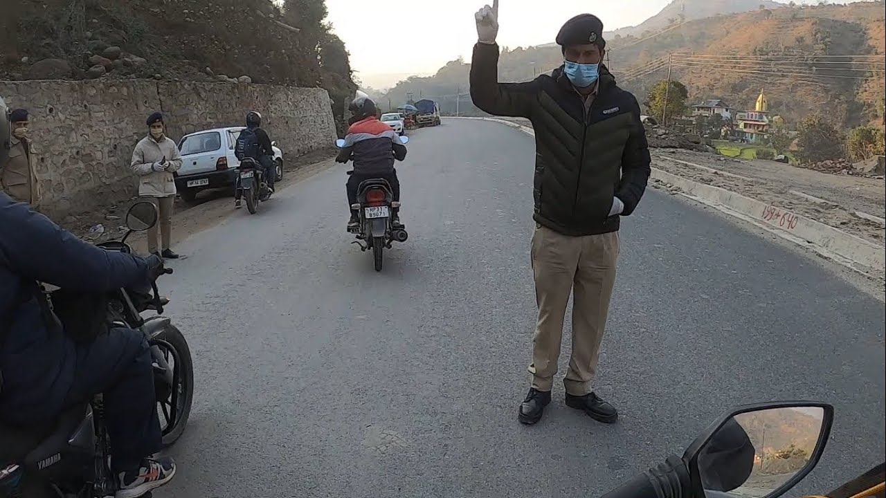 Police Stopped To Check Us Out | Tosh To Chandigarh | Himachal Pradesh Bike Trip | Episode - 05