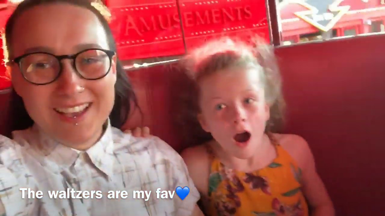 Easter Day Out On The Crazy Rides At Central Pier!