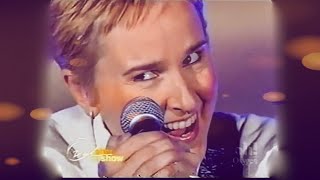 Melissa Etheridge sings I&#39;m the only one | Live on Oprah | 9-29-2005