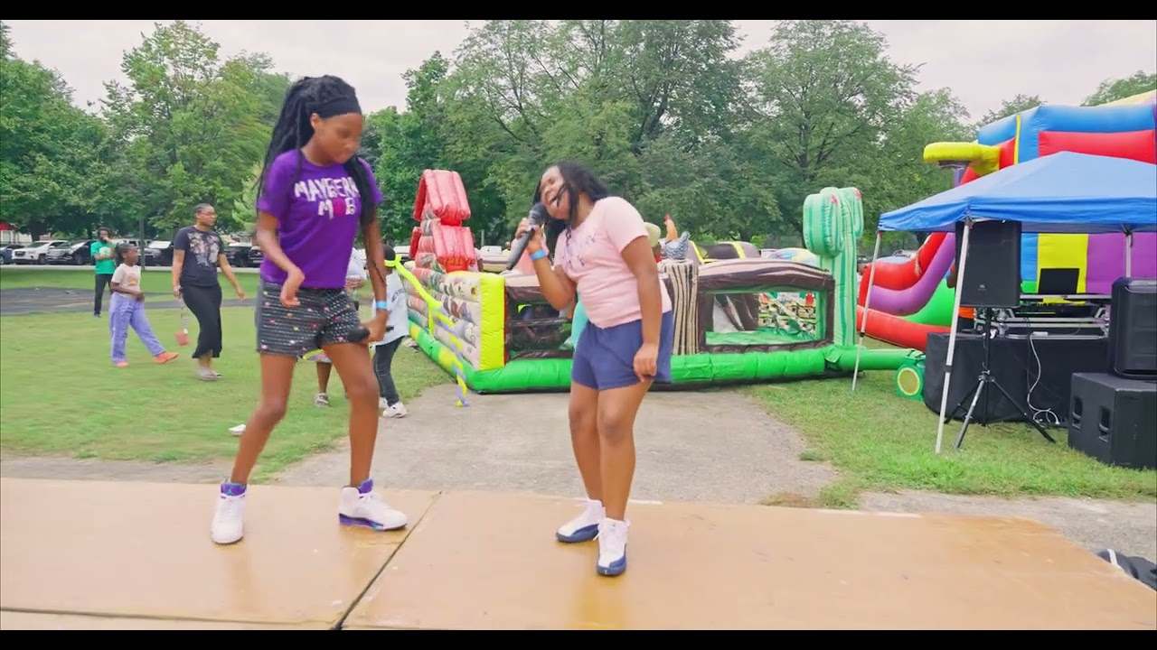 Mayberry Mob - Mayberry Mob / Grow Up [2nd Annual Steam-A-Ganza Live Performance]