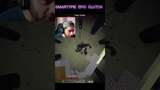 clutch in intense 1 vs 4 manhunt #yessmartypieshort #dreamboy #ezioclip #falanag #minecraft #shorts