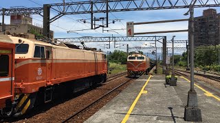 561次莒光號羅東站出站交會7558次貨物列車