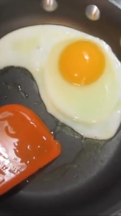 PERFECT Over Easy Eggs - The Big Man's World ®