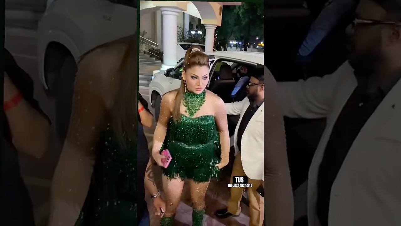 Urvashi Rautela🔥looks absolutely stunning on Filmfare Awards Punjabi 2025|The Unseen Shorts