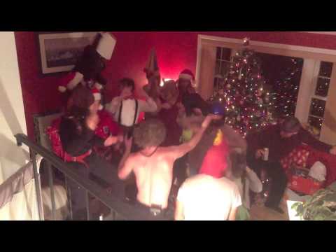 Christmas Harlem Shake