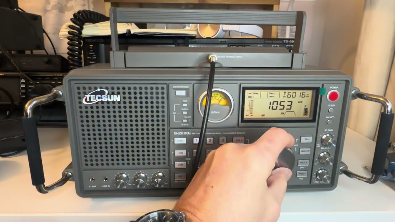 My initial thoughts and a brief overview of the Tecsun S2200X receiver