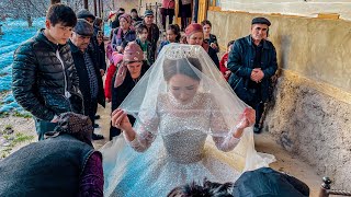 Узбекистан! НА СВАДЬБЕ ГУЛЯЮТ ВСЕ: Казахи, Кыргызы, Узбеки! ПЛОВ и свадебные ТРАДИЦИИ в кишлаке!