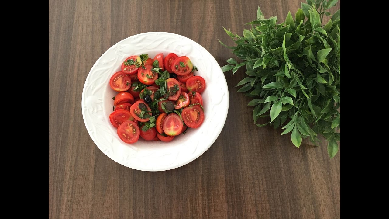 Fesleğenli Zeytinli Domates Salatası – Pratik Yemek Tarifleri – Melis’in Mutfağı