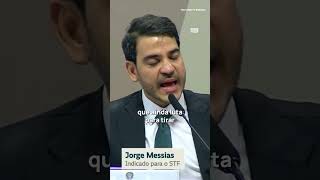 💢Messias se emociona ao falar de sua ascensão política: “Sou filho da Constituição”💢
