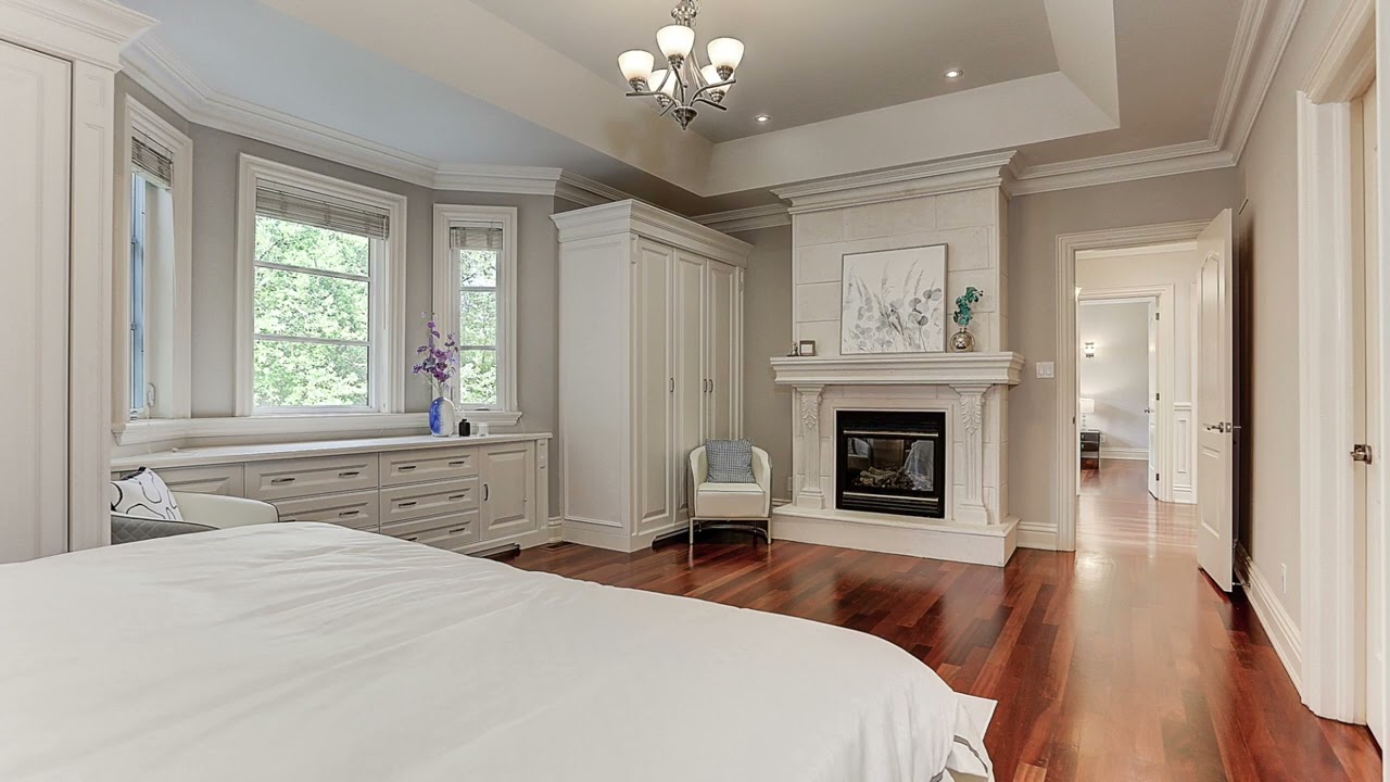 34 Moccasin Trail, Toronto, ON