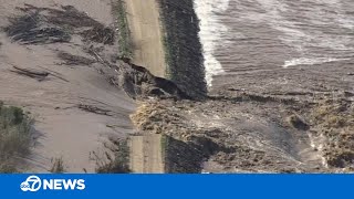 Salinas River in California breaks levee after flooding screenshot 2