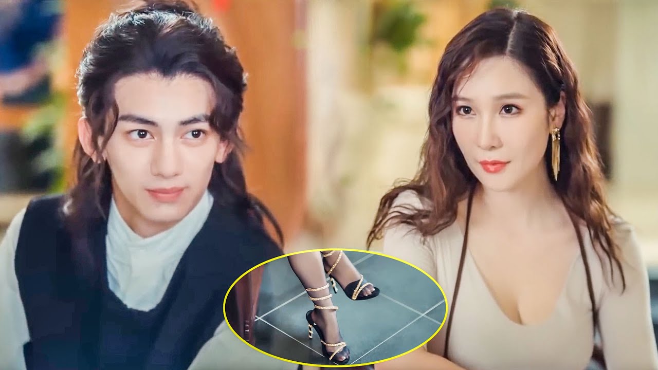 Rica cheia de acne sem cura, pobre cura tudo com uma agulha no pé！