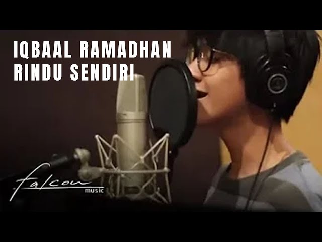 Iqbaal Ramadhan Rindu Sendiri Dilan 1990 Lyrics Genius Lyrics