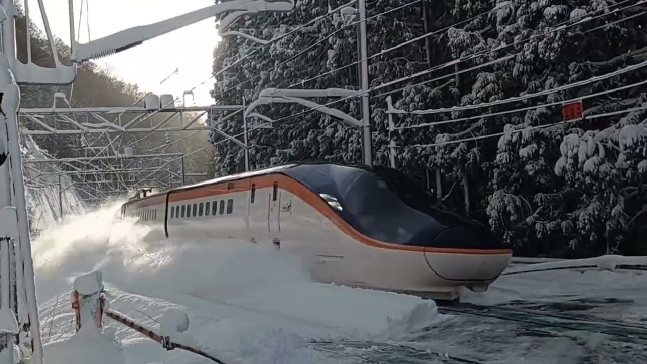 2026年1月 大迫力　大雪の板谷峠　下り編　山形新幹線つばさ🪽　ラッセル状態　E8