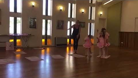 Preschool Ballet - Ballet For Princesses With Tiny Tutus