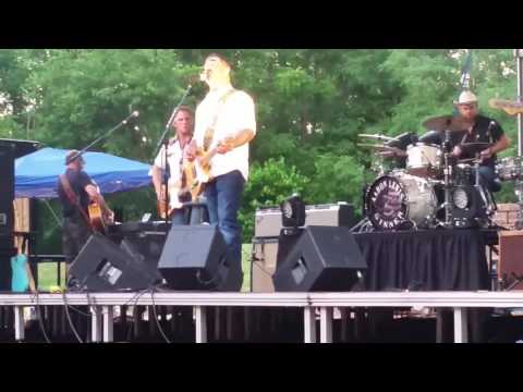 Aaron Lewis - IBAW Country Version/Staind Scream 6/15/2017