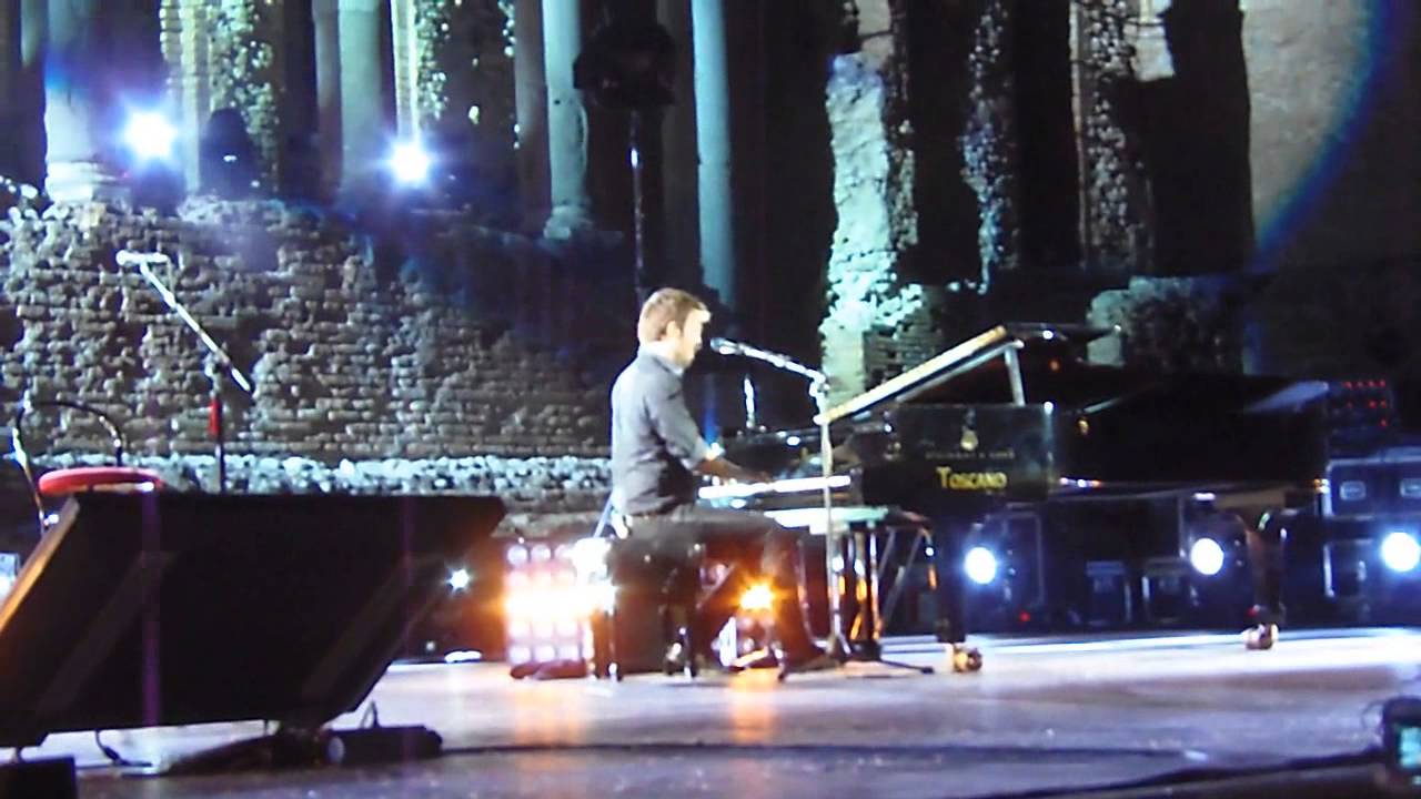 Cesare Cremonini - Marmellata#25 (live @Taormina)