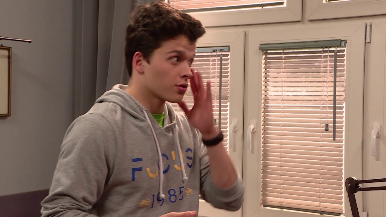 Uczeń przyniósł do szkoły 2 kg amfetaminy [Szkoła odc. 446]