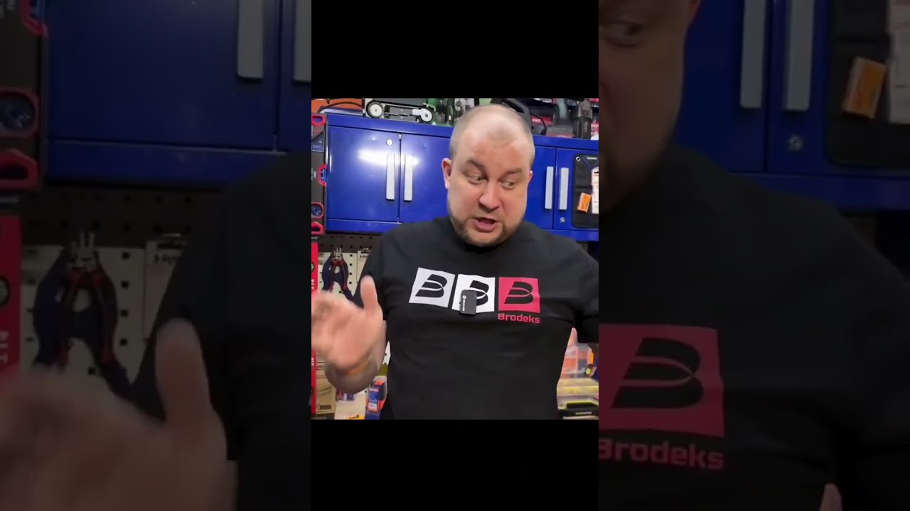 Фонарь подкапотный HANSKONNER HK4052-05-01