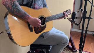 2012 Martin HD-28VS Demo (Microphone & K&K Trinity)