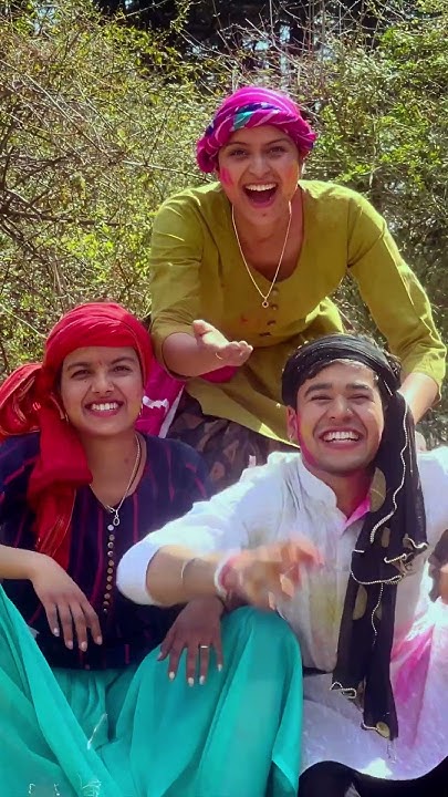 holi ke din dil khil jaate hain lyrics