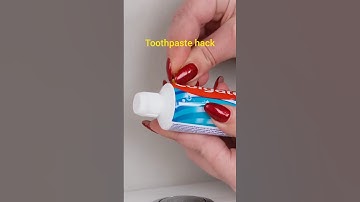 Toothpaste in Toilet? Watch This Cleaning Hack! 🧼🚽#lifehacks #lifehacks