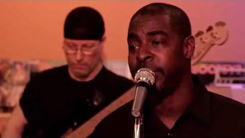 Easter Song - Perry Lowe - He Paid It All - Michau...