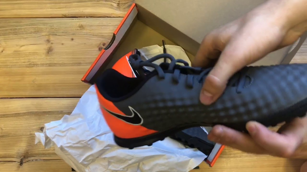 Nike Magista Obra II FG Junior Kids Soccer Cleat Pure