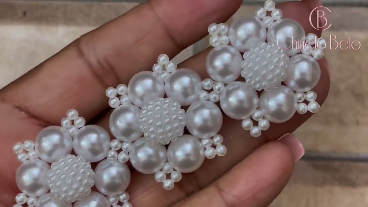 Modelinho Débora chinelos decorados