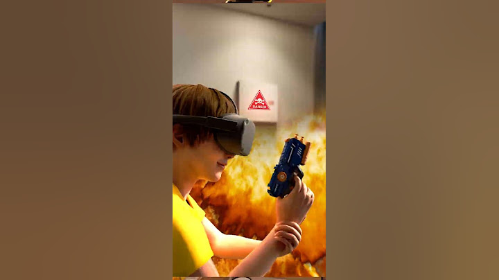 He thought the fire was fake #gamerlife #ytviral