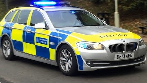 British police siren sound effect (wail and yelp)