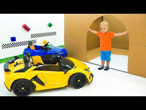 видео: Крис спасает машинки из коробки и другие веселые истории для детей