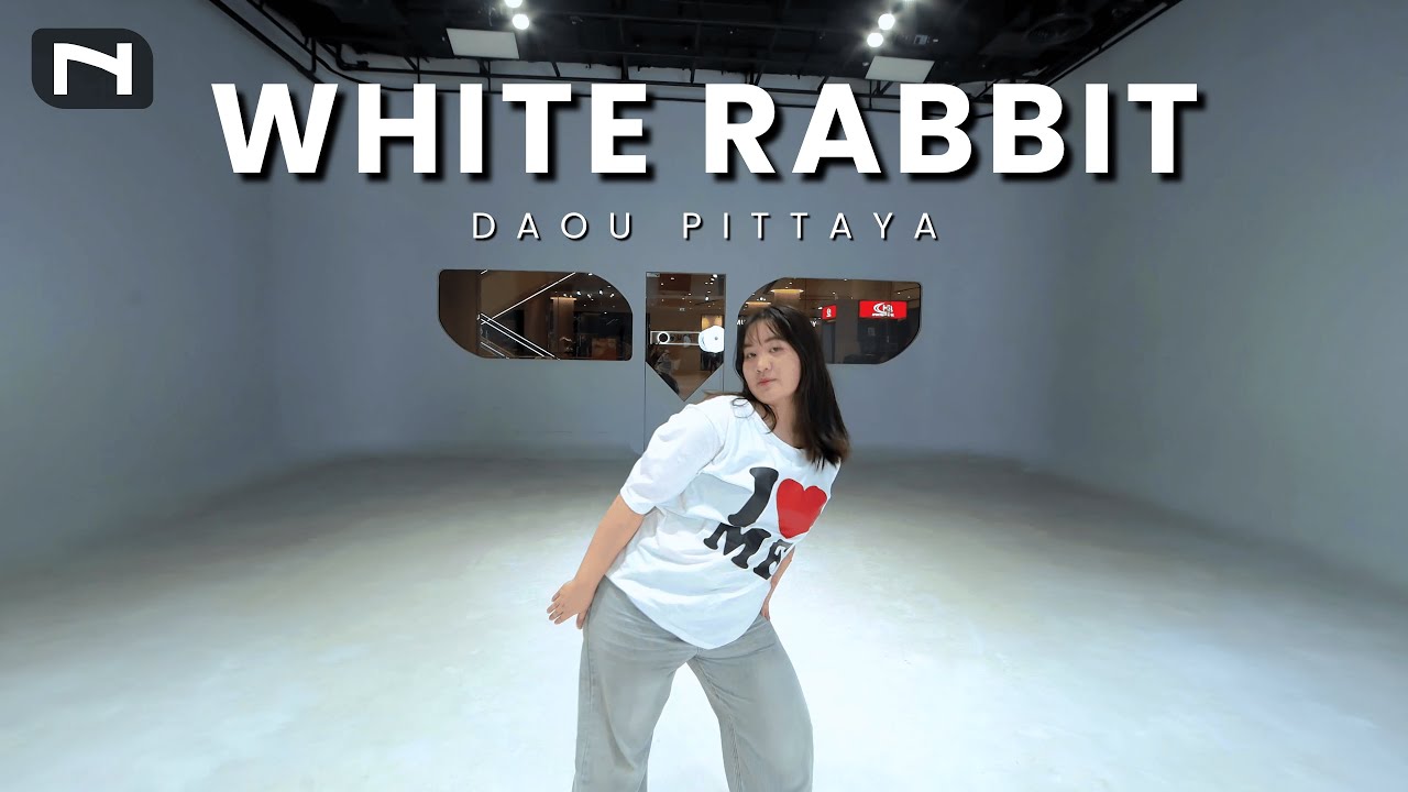 [INNER PRIVATE] WHITE RABBIT - DAOU PITTAYA I COVER BY JAJA - YouTube