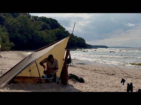 Camping & Cooking at the Beach: Potatoes with Scrambled Eggs and Carrots