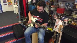 Bandej at the Strings' n things (Bridgwater)
