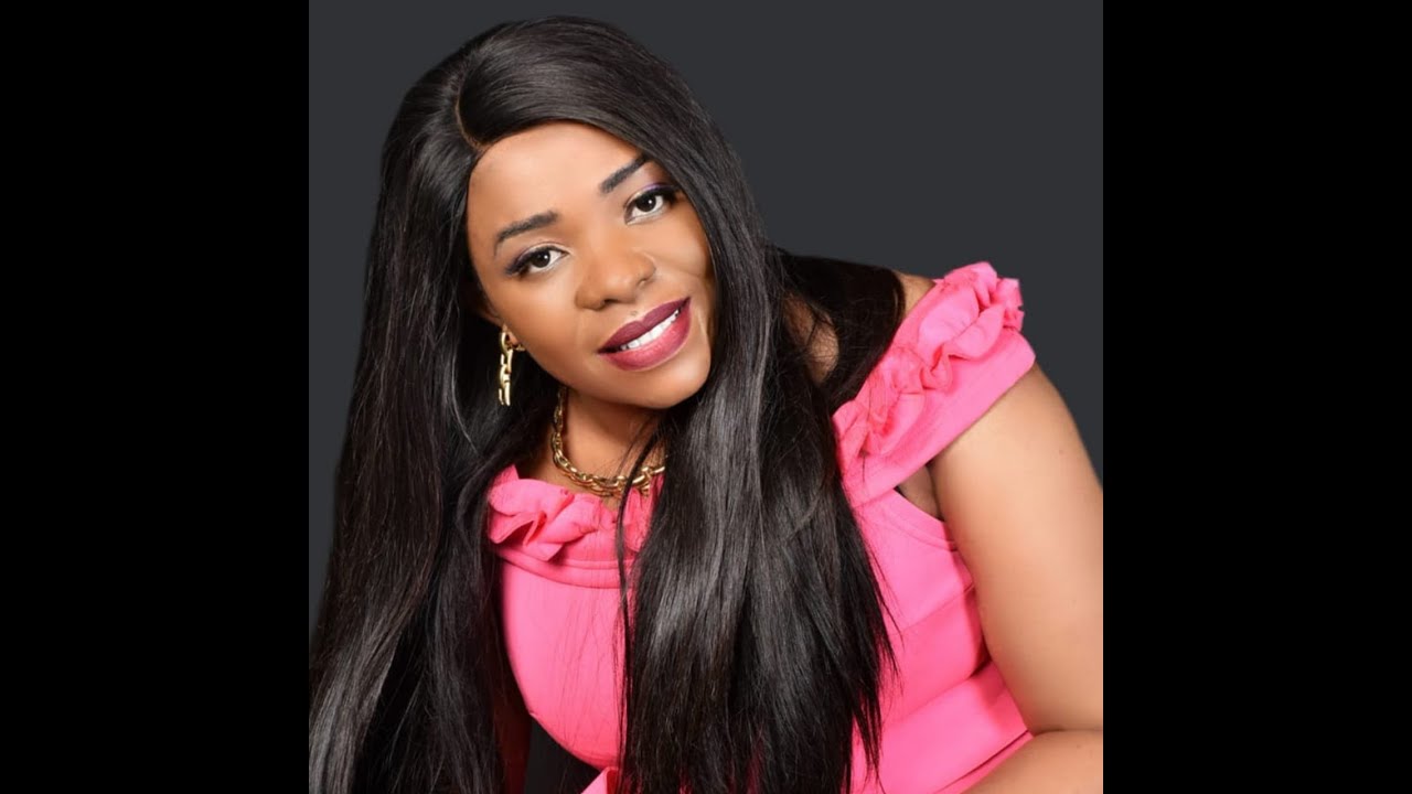 'Nilipokonywa mume wangu na dada wa kazi za nyumbani' Waridi wa BBC