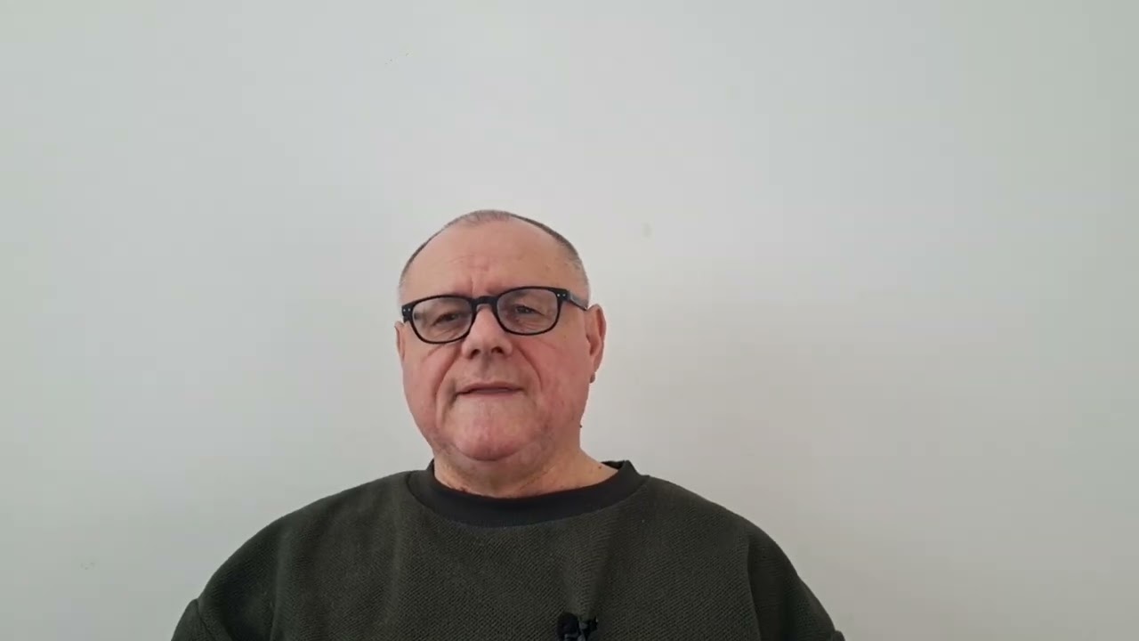 Bujanec HDZ - ov novinar koji je po zadatku stvarao lažnu desnicu i udbaše promovirao u desničare.