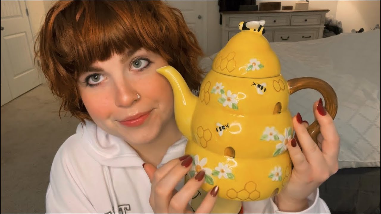 ASMR Winnie the Pooh Shop 🍯🐝🧸(Roleplay, tapping, whispering)