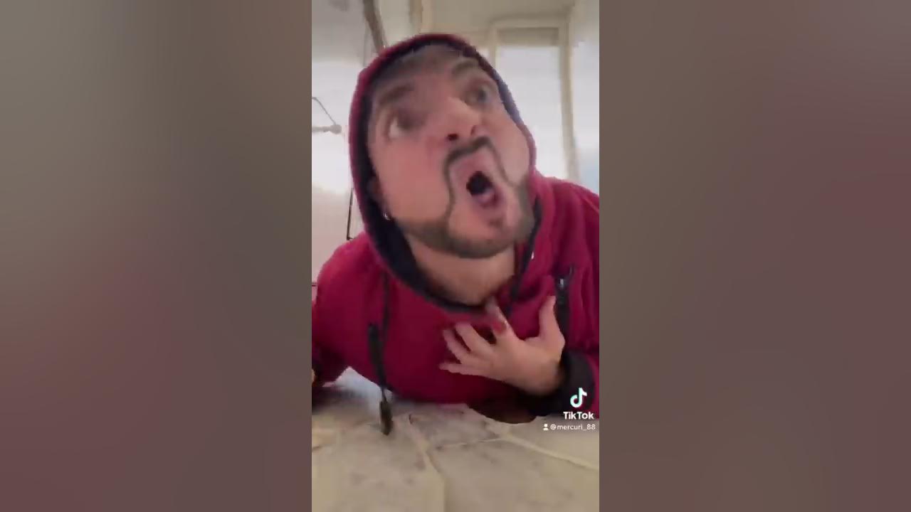 Mercuri_88 Official TikTok - Help me!