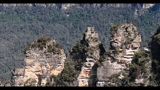 The Blue Mountains in New South Wales look like the Grand Canyon, but with Trees.