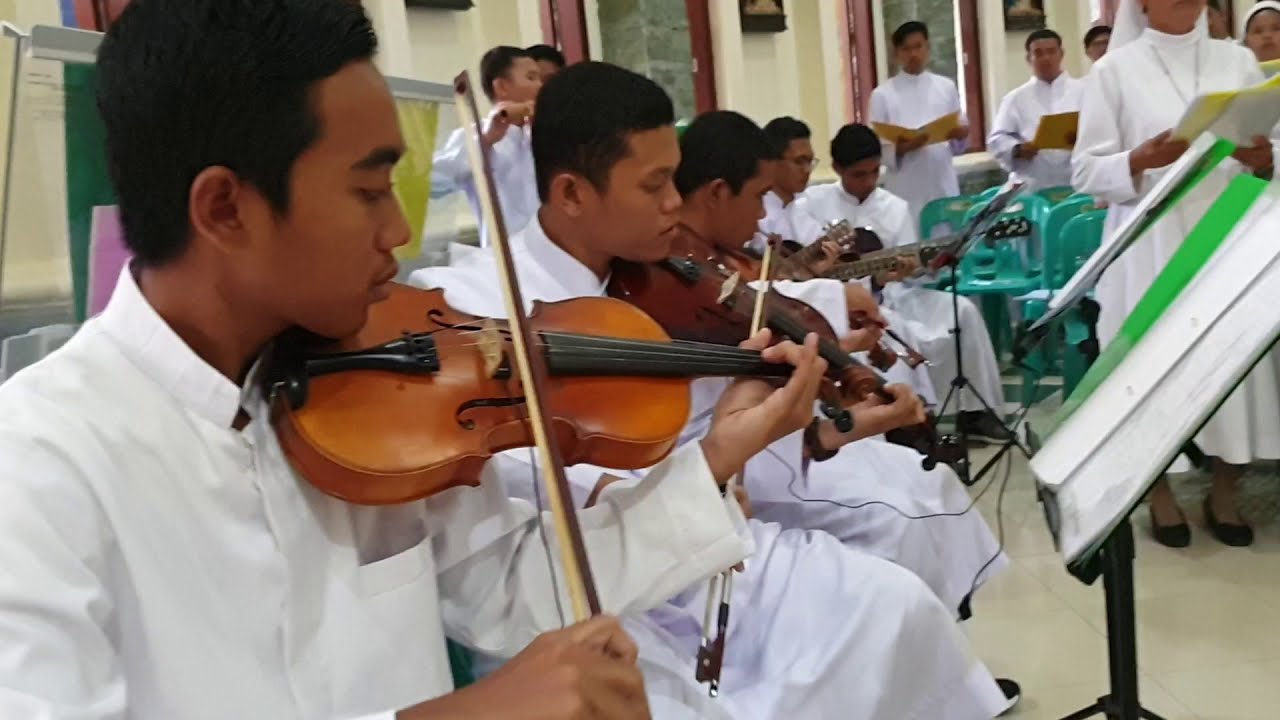 Tuhan ini persembahan karya Eric Stiveens gaya batak toba 07 Des 2019