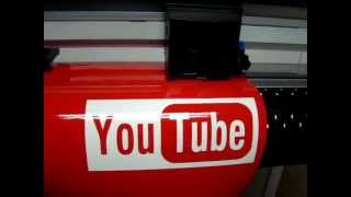 Graphtec FC-8000 series cutter - Cutting a YouTube logo decal