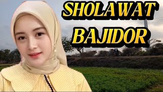 Download lagu SHOLAWAT BAJIDOR YANG HITA