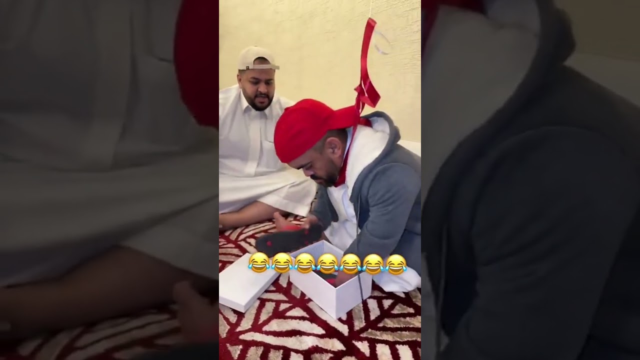 تتوقعون إيش فيها 🤔😂