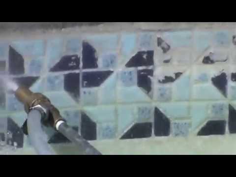 instruction-26.-pool-tile-cleaning-demo-5.-mr.-hard-water-pool-tile-cleaning-blast-kits