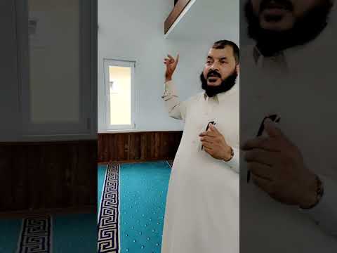 من مساجد ألبانيا 