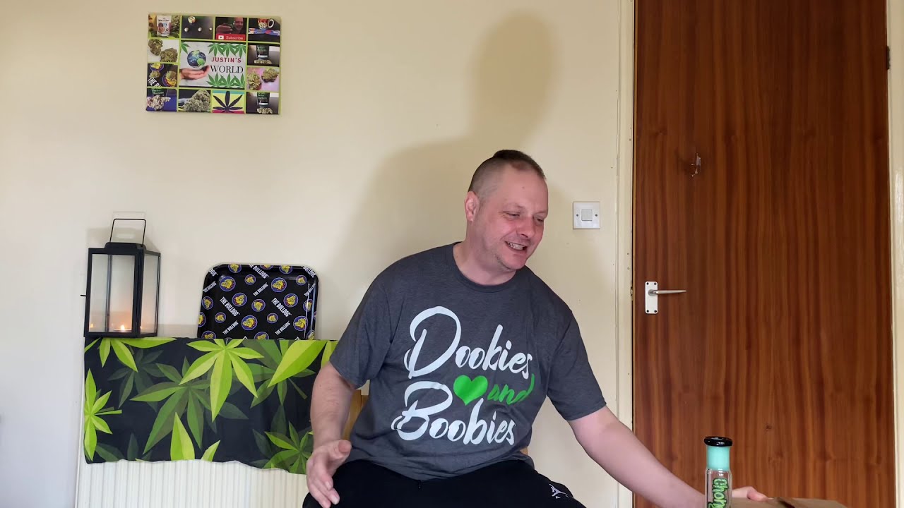 ROOR BLUE SERIES 100 Bong unboxing