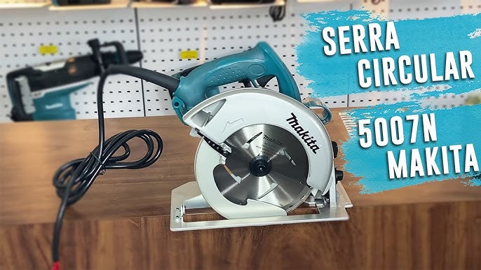 MAKITA SIERRA CIRCULAR ELÉCTRICA 7 1/4 CON 3 DISCOS Y MALETA (5007NKX)