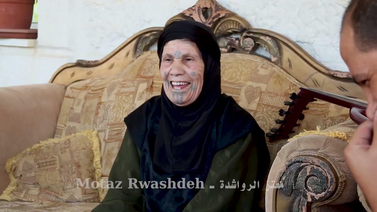 الحجّة تتذكّر الماضي وابنها يحمل الرسالة للأطفال