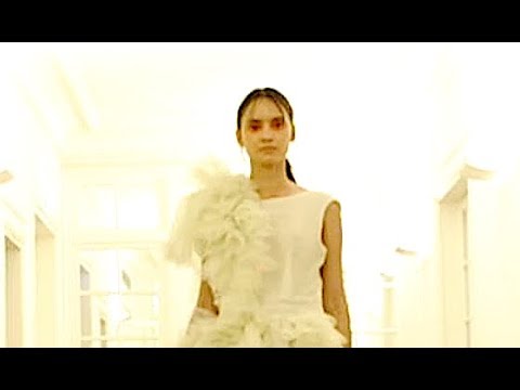 XUAN COUTURE Fall 2018 Haute Couture Paris - Fashion Channel